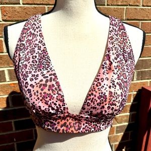 Shade & Shore bikini, top in pink and coral. Size large.